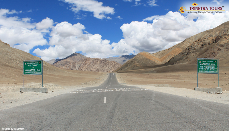 ladakh-magnetic-hill